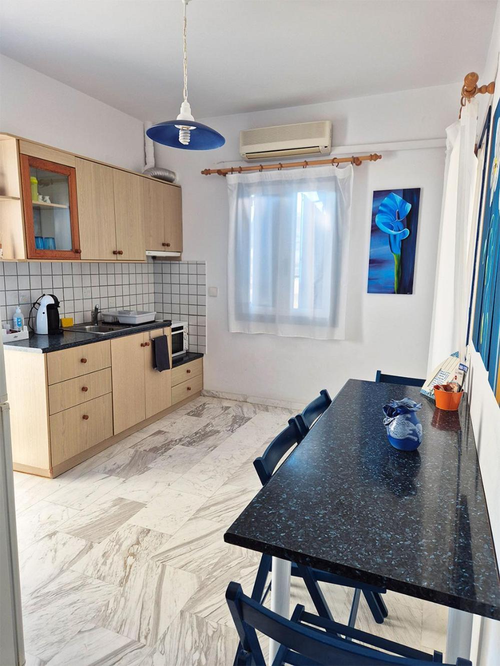 Villa Dolphin Азолимнос Екстериор снимка